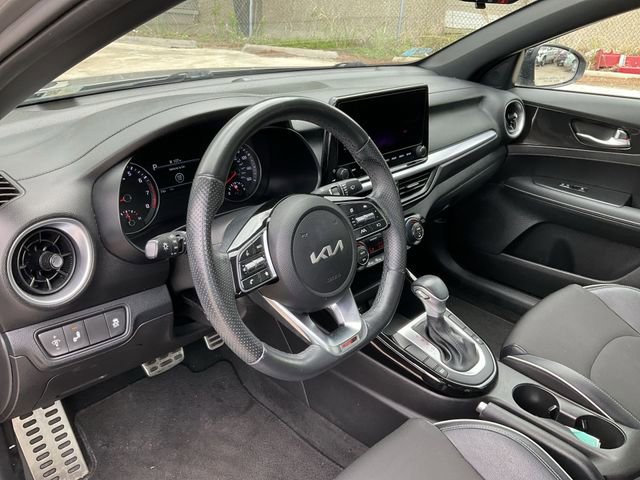 Thumbnail: 2023 Kia Forte - 10