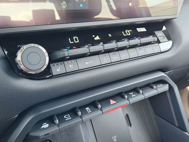 Thumbnail: 2026 Toyota Tundra - 23