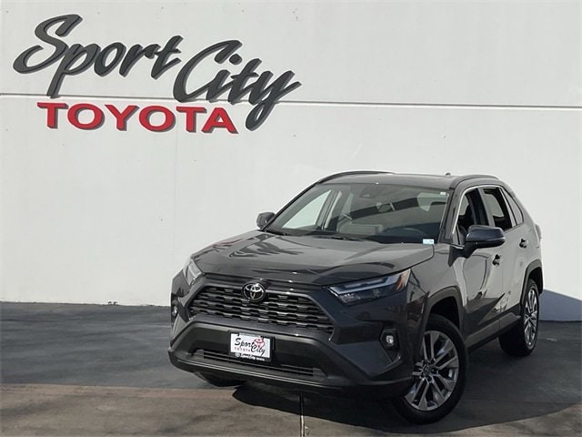 Thumbnail: 2025 Toyota RAV4 - 1