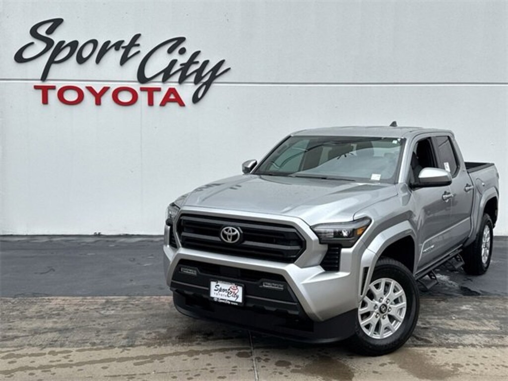 Used 2025 Toyota Tacoma SR5 Truck Double Cab