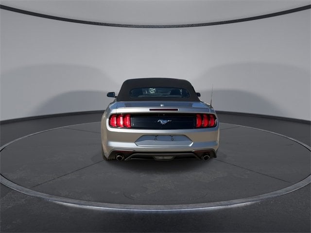Thumbnail: 2022 Ford Mustang - 7