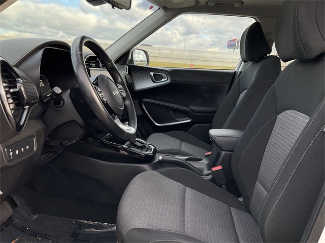 Thumbnail: 2023 Kia Soul - 12