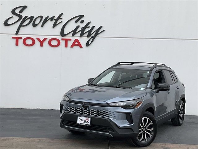 Thumbnail: 2026 Toyota Corolla Cross - 1