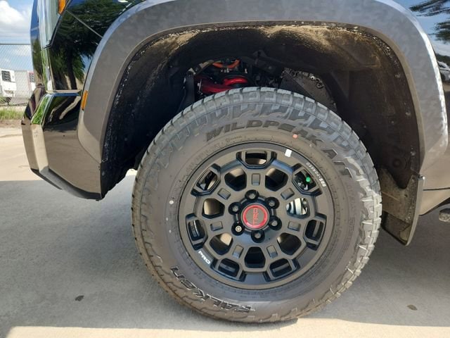Thumbnail: 2026 Toyota Tundra - 13