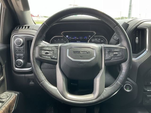 Thumbnail: 2021 GMC Sierra 1500 - 21