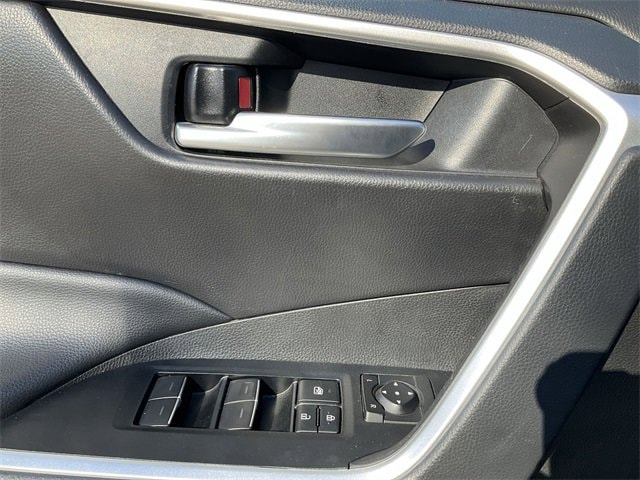 Thumbnail: 2024 Toyota RAV4 - 14