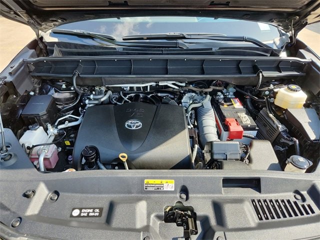 2021 Toyota Highlander Limited 12