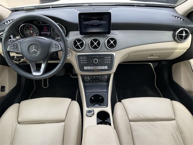 2018 Mercedes-Benz GLA 250 18