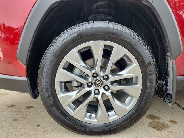 Thumbnail: 2024 Toyota RAV4 - 13