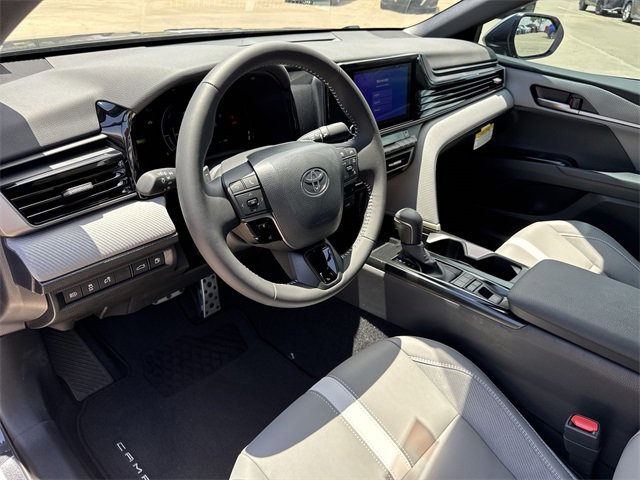 Thumbnail: 2025 Toyota Camry - 10
