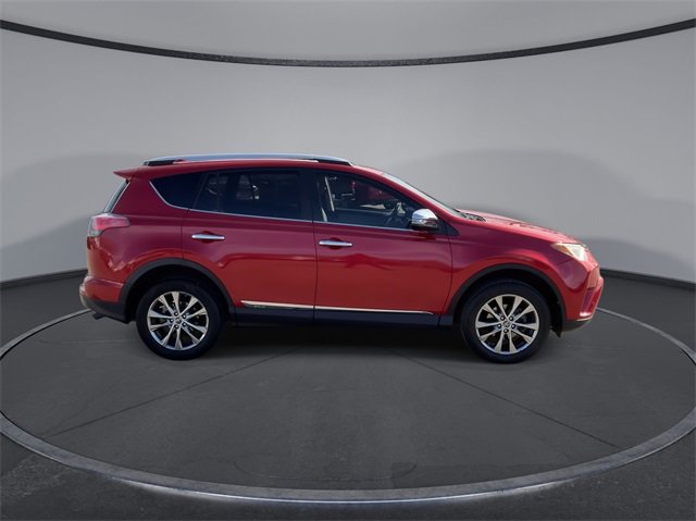 Thumbnail: 2016 Toyota RAV4 - 9