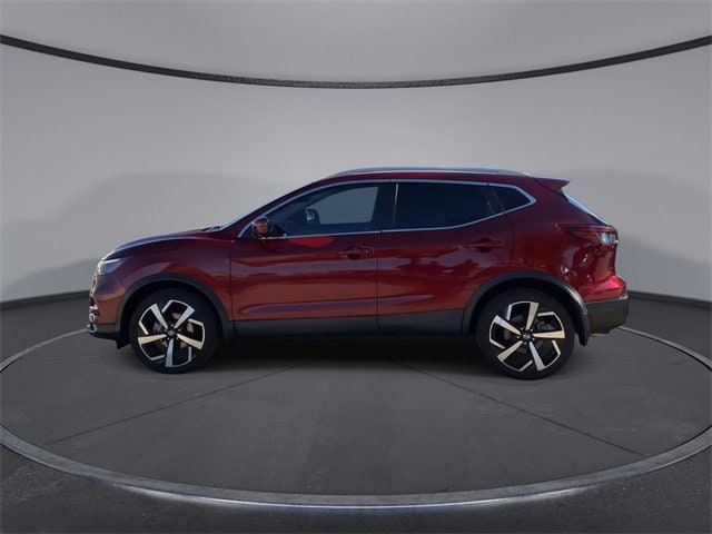 Thumbnail: 2020 Nissan Rogue Sport - 5