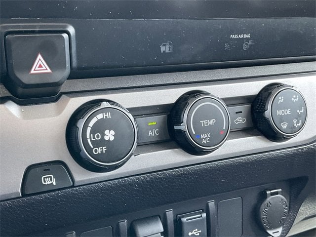 Thumbnail: 2020 Toyota Tacoma - 22