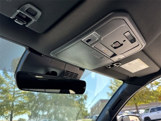 Thumbnail: 2025 Toyota Tacoma - 25