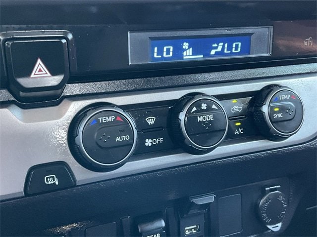 Thumbnail: 2021 Toyota Tacoma - 22