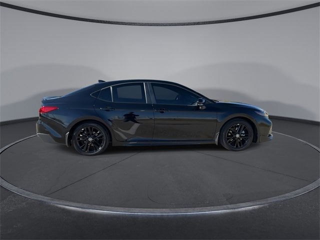 Thumbnail: 2025 Toyota Camry - 9