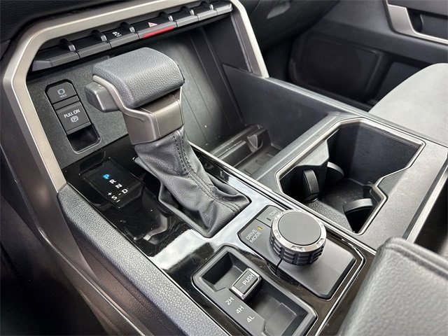 Thumbnail: 2024 Toyota Tundra - 24