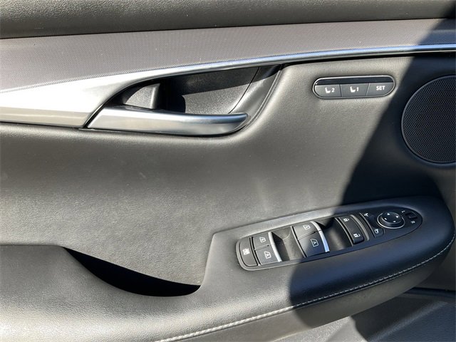 Thumbnail: 2023 INFINITI QX50 - 13