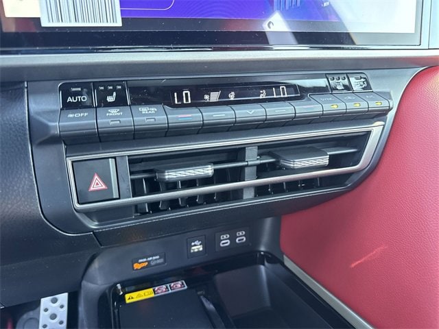 Thumbnail: 2026 Toyota Camry - 23