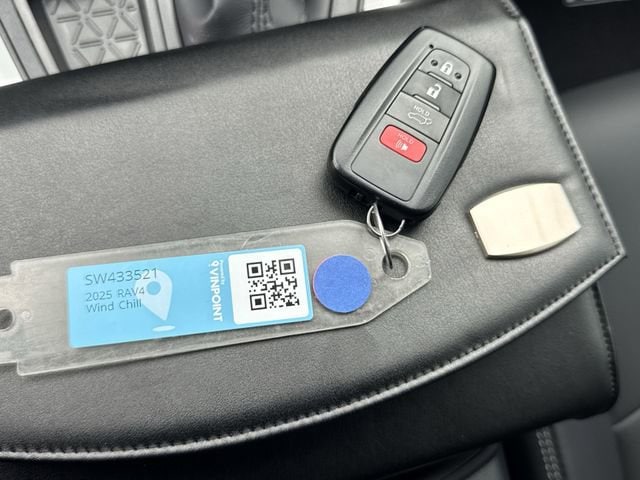 Thumbnail: 2025 Toyota RAV4 - 27