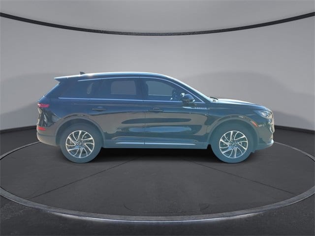 Thumbnail: 2020 Lincoln Corsair - 9