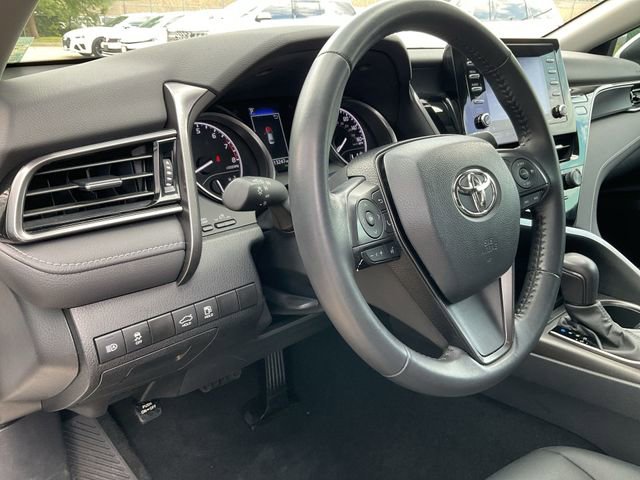 Thumbnail: 2023 Toyota Camry - 10