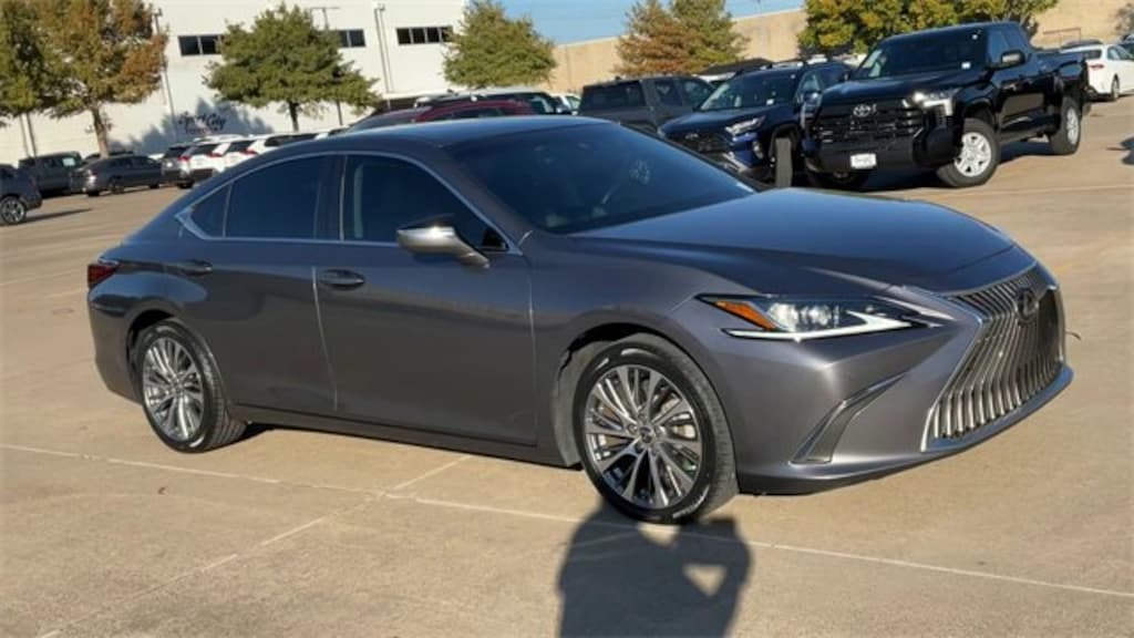 Used 2020 Lexus ES 350 Sedan