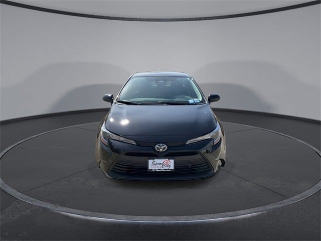Thumbnail: 2026 Toyota Corolla - 3