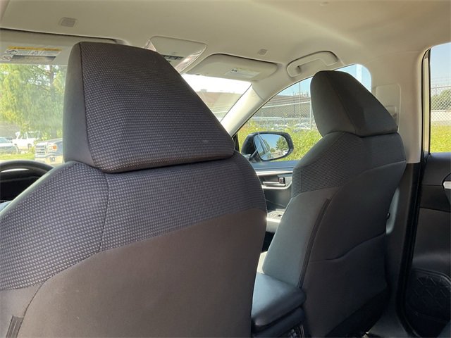 Thumbnail: 2025 Toyota RAV4 - 15