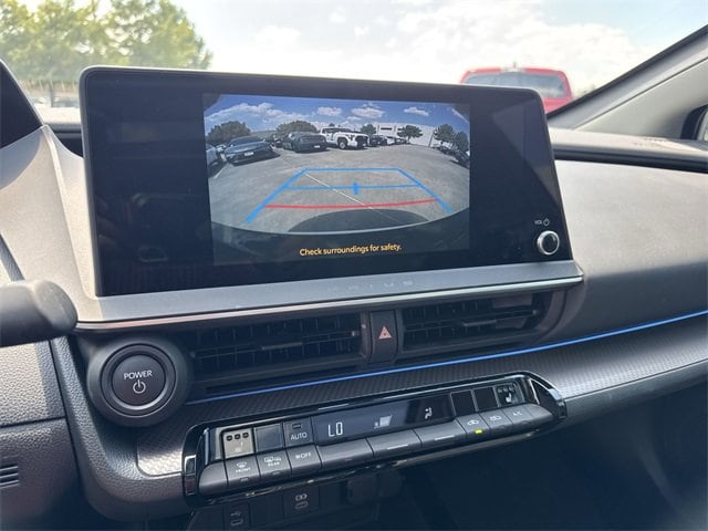 Thumbnail: 2024 Toyota Prius - 21