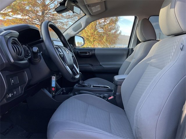 Thumbnail: 2022 Toyota Tacoma - 13