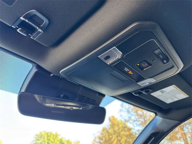 Thumbnail: 2025 Toyota Tacoma - 25