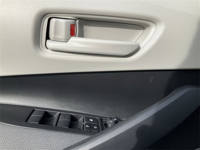 Thumbnail: 2025 Toyota Corolla - 14