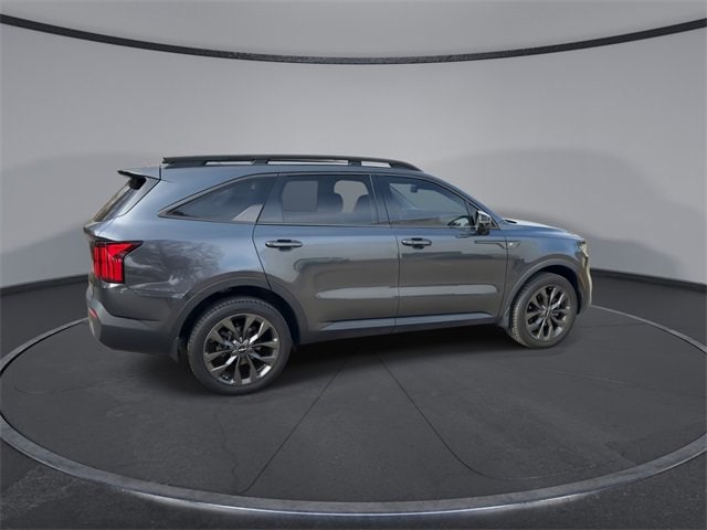 Thumbnail: 2022 Kia Sorento - 8