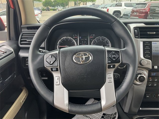 Thumbnail: 2022 Toyota 4Runner - 21