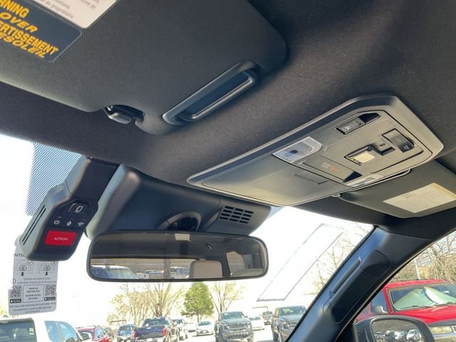 Thumbnail: 2026 Toyota 4Runner - 26