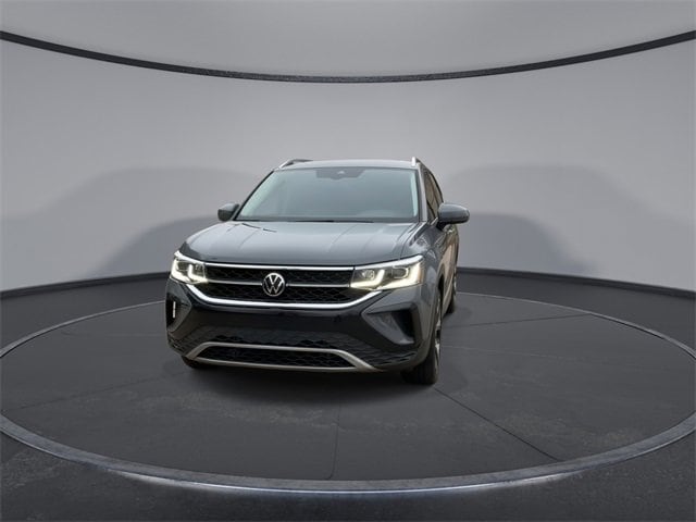 Thumbnail: 2022 Volkswagen Taos - 3