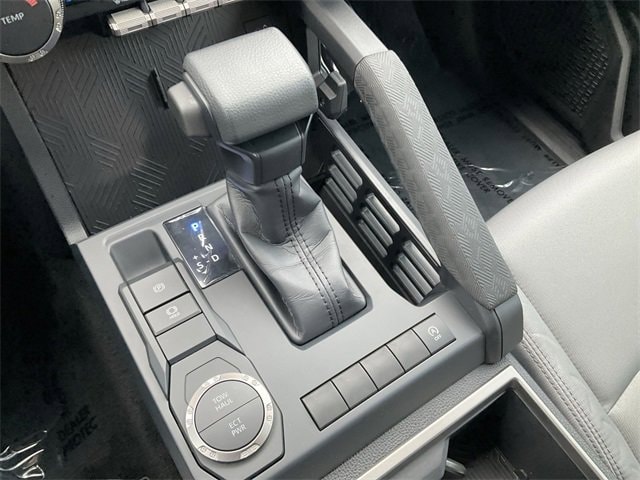 Thumbnail: 2025 Toyota Tacoma - 25