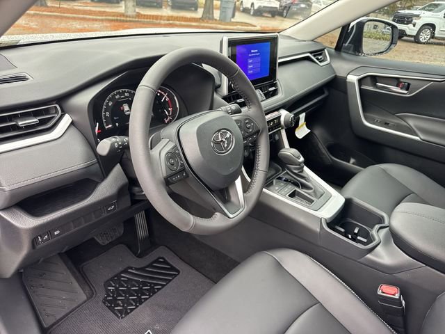 Thumbnail: 2025 Toyota RAV4 - 10