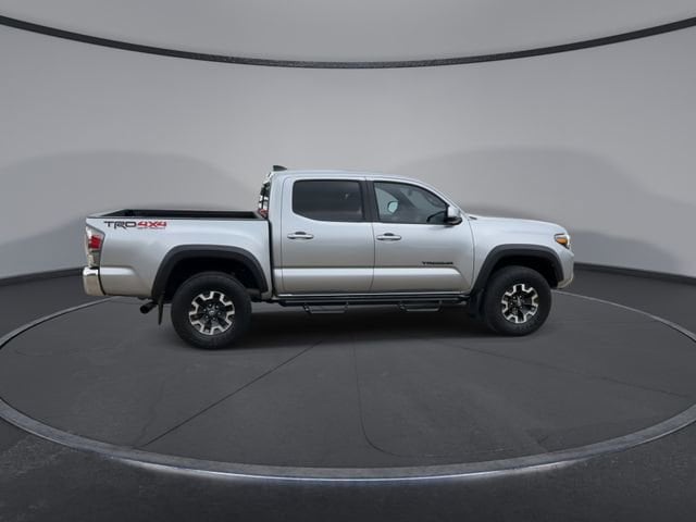Thumbnail: 2023 Toyota Tacoma - 9