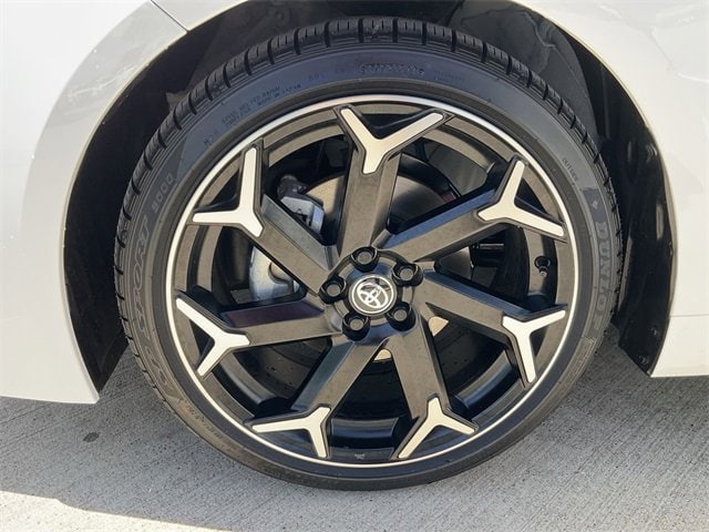 Thumbnail: 2025 Toyota Corolla - 11