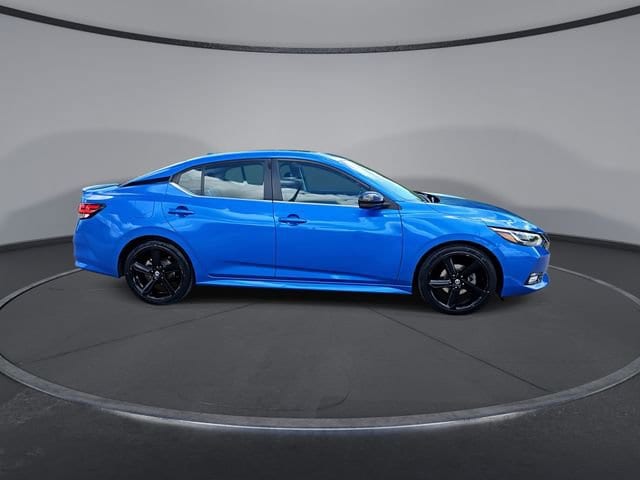 Thumbnail: 2022 Nissan Sentra - 9