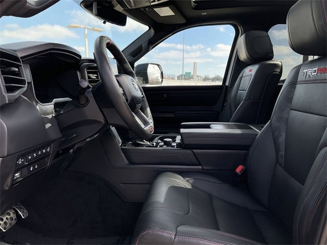 Thumbnail: 2024 Toyota Tundra - 13