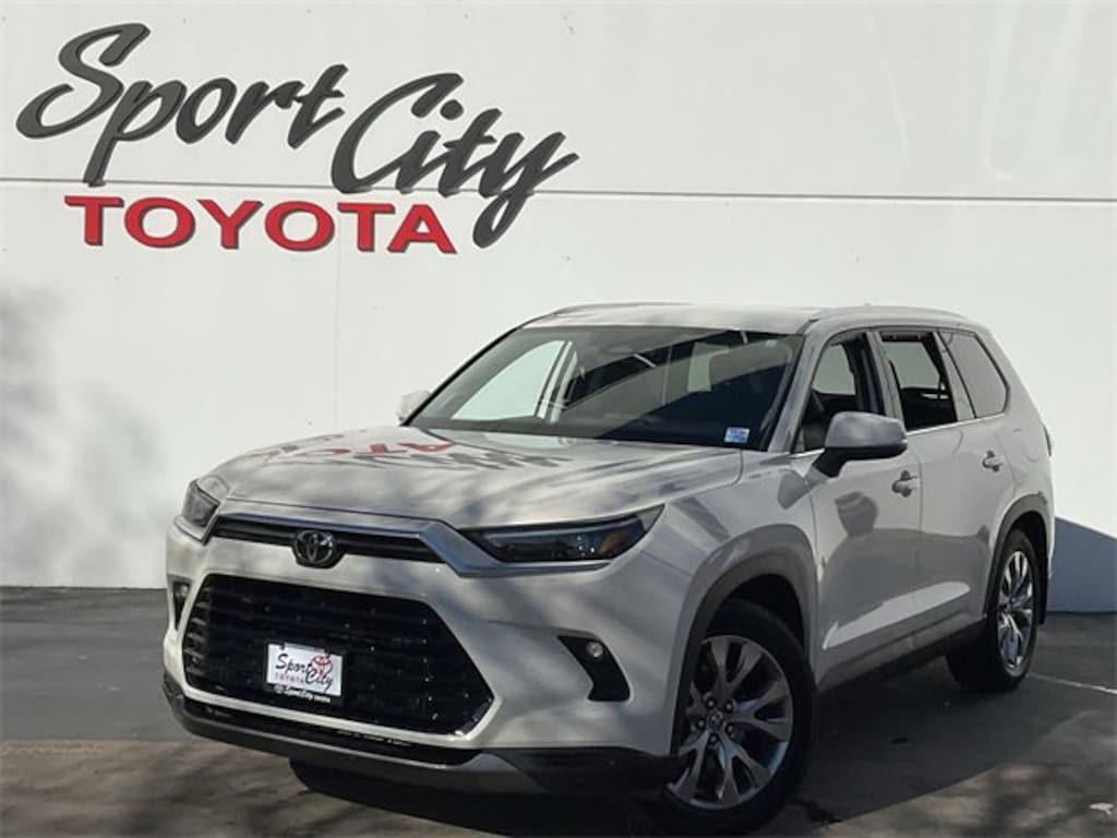 Used 2024 Toyota Grand Highlander Limited SUV