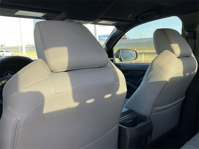 Thumbnail: 2025 Toyota Tacoma - 15