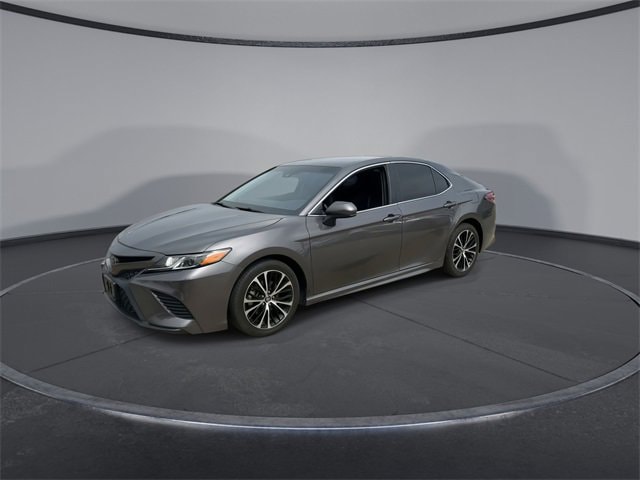 2019 Toyota Camry SE 4
