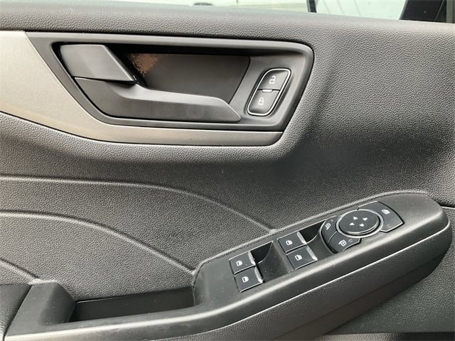 Thumbnail: 2023 Ford Escape - 14