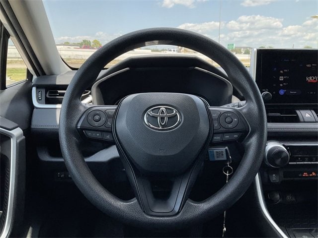 Thumbnail: 2024 Toyota RAV4 - 19