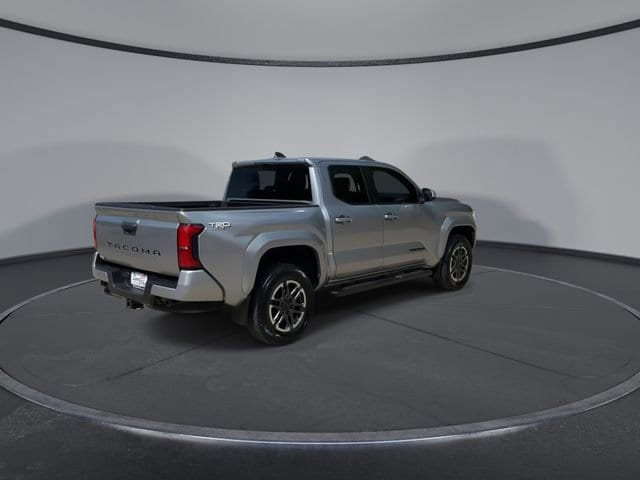 Thumbnail: 2024 Toyota Tacoma - 8
