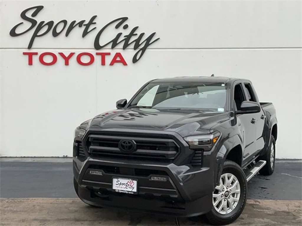 Used 2025 Toyota Tacoma SR5 Truck Double Cab